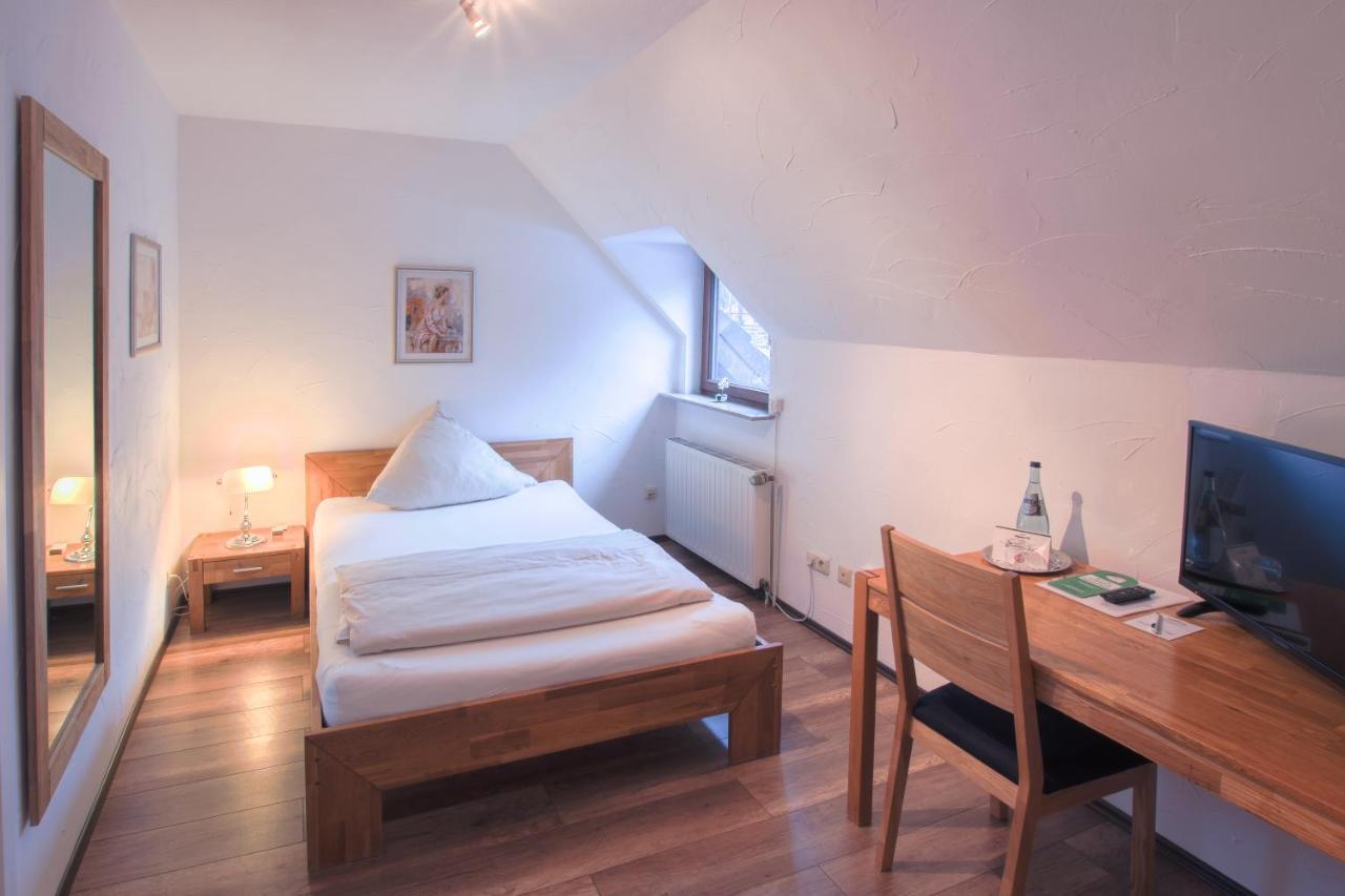 Hotel Ovelgoenner Hof Buxtehude Kültér fotó