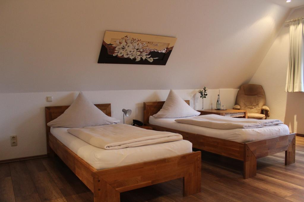 Hotel Ovelgoenner Hof Buxtehude Kültér fotó